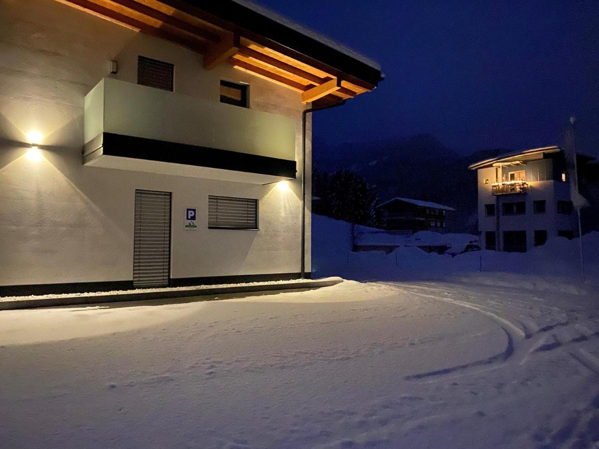 Apartments Mountainview Maishofen Exterior photo